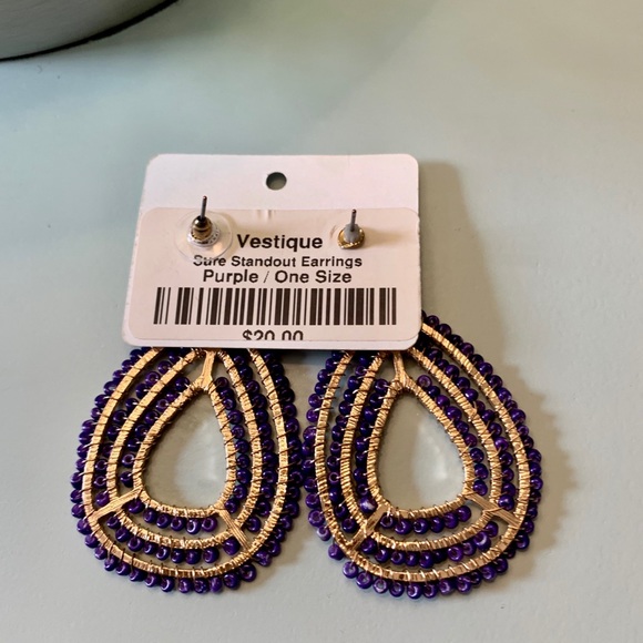 Gorgeous Vestique Earrings. NWT. - Picture 2 of 3